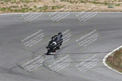 media/Apr-20-2025-AHRMA (Sun) [[393a79c373]]/Race/Group 7/Turn 4b/